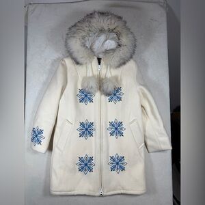Elegant Northern Sun 100% Wool Blanket Fur Hood Cream Jacket Blue Embroidery